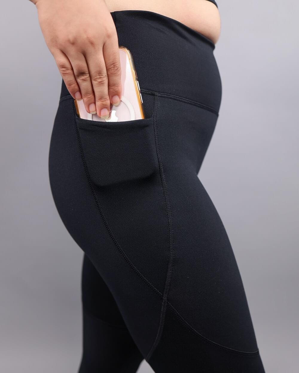 Core Leggings in Raven Black