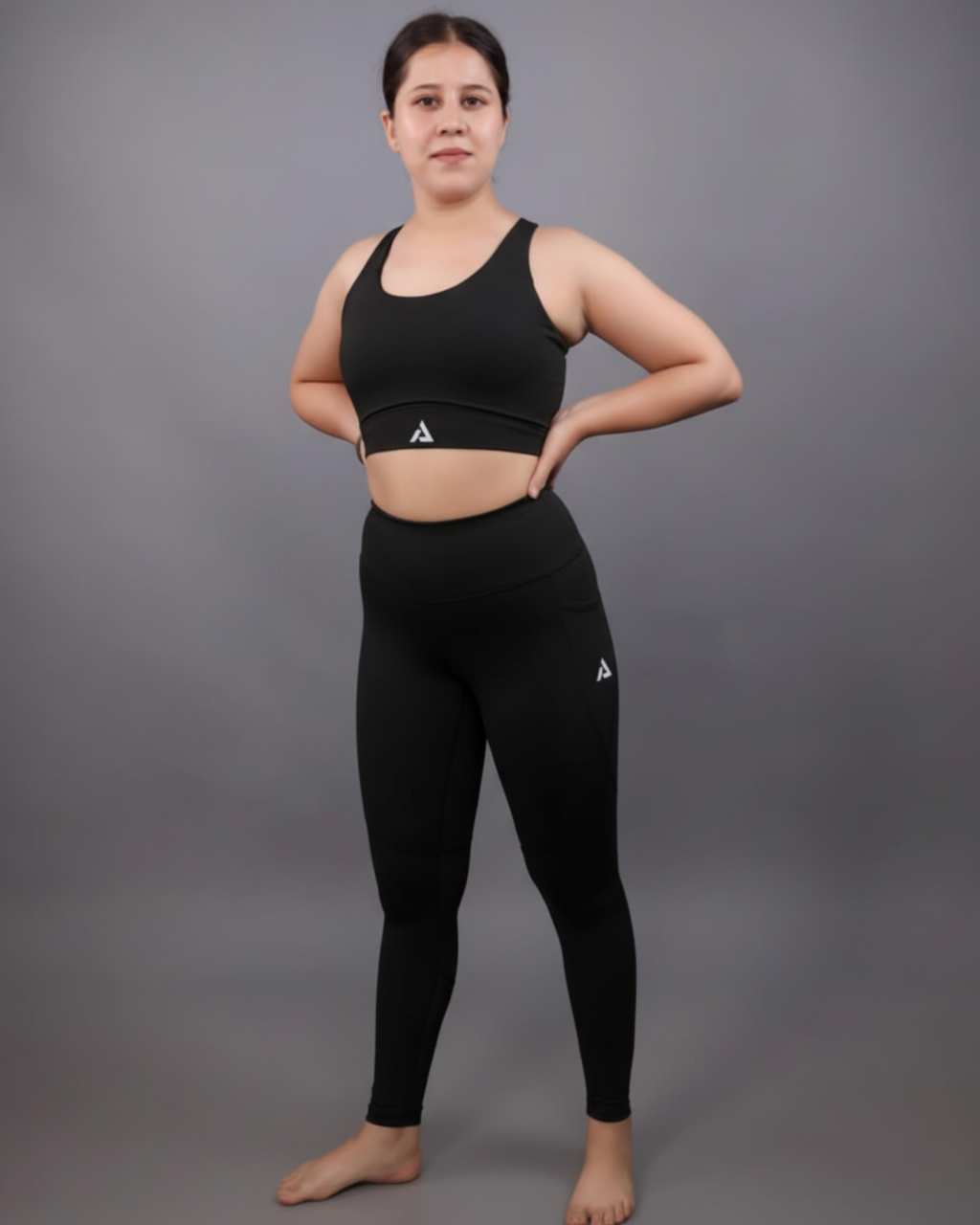Core Leggings in Raven Black